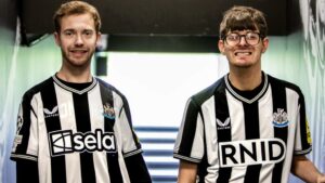 Newcastle United fans Ryan Gregson and David Wilso wearing the "sound shirts"